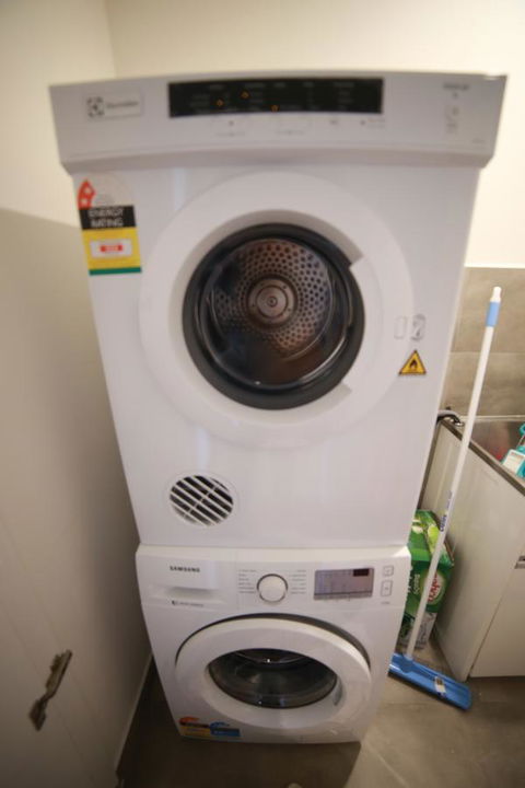 Water Views, Lovely 2BRs, Free Tram Zone, Close To Everything! - eAccommodation 14