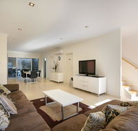 The Block Townhouses - eAccommodation