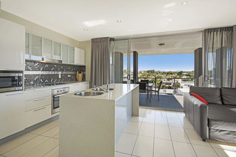 The Chermside Apartments - eAccommodation 1