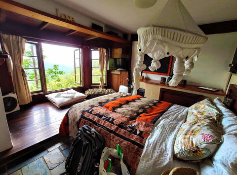 The Den Of The Treehouse, KINABALU Farm - eAccommodation 1