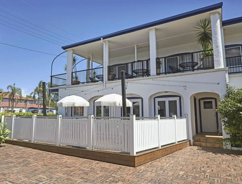 The Sails Motel Brunswick Heads - eAccommodation 1