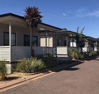 The Sundowner Cabin  Tourist Park - eAccommodation