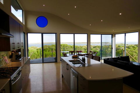 The Wave Oasis SC B&B - eAccommodation 2