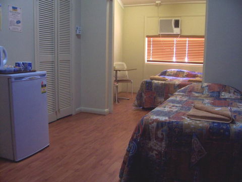 Todd Tavern - eAccommodation 3