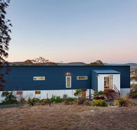 Tolpuddle Villa - eAccommodation