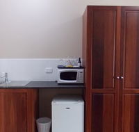 Top of the Town Motel - eAccommodation