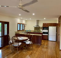 Tropical Styling - eAccommodation