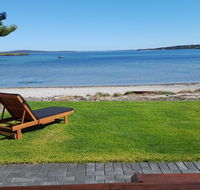 Vandy's shack at Mount Dutton Bay - ideal for couples and small families - eAccommodation