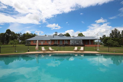 Verona House - eAccommodation 0