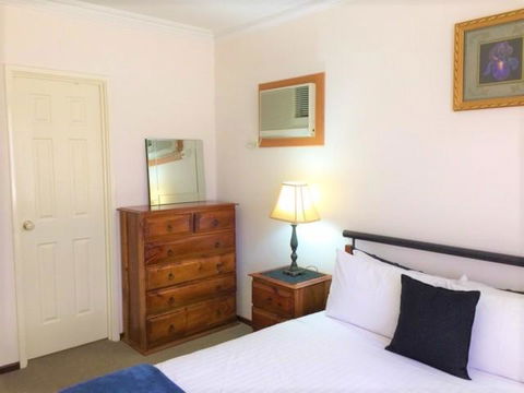 Victoria Park Villa 2 - eAccommodation 2