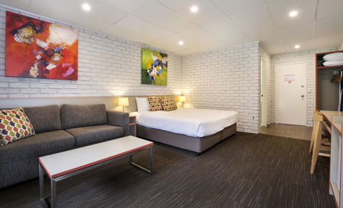 Villa Noosa Hotel - eAccommodation 3