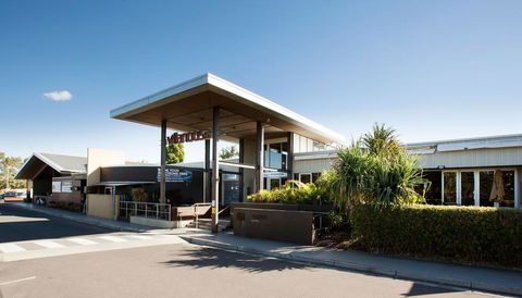 Villa Noosa Hotel - eAccommodation 0