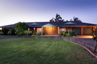 Book Mildura Accommodation Vacations eAccommodation eAccommodation