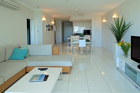 Vue Apartments Trinity Beach - eAccommodation 2