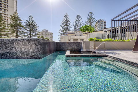 Vue Broadbeach - eAccommodation 2