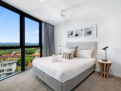 Vue Broadbeach Private 2 Bed Ocean View - eAccommodation 2
