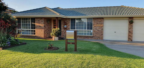 Wallabi Point Bed And Breakfast - eAccommodation 1