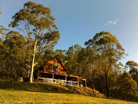 Wallaby Leap - eAccommodation 2