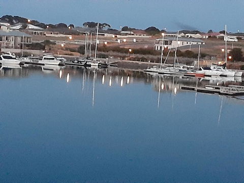 Wallaroo Marina Sea Vu Apartment - eAccommodation 2