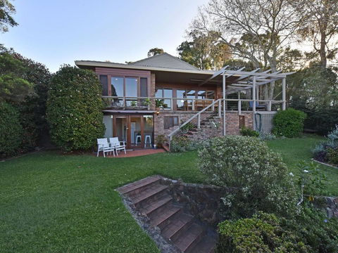 Wangi Waterfront Delight Estate - Waterfront Reserve Home - eAccommodation 2