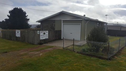 Waratah Falls Holiday Unit - eAccommodation 0