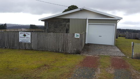 Waratah Falls Holiday Unit - eAccommodation 1