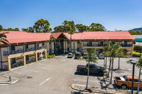 Warners At The Bay - eAccommodation 2