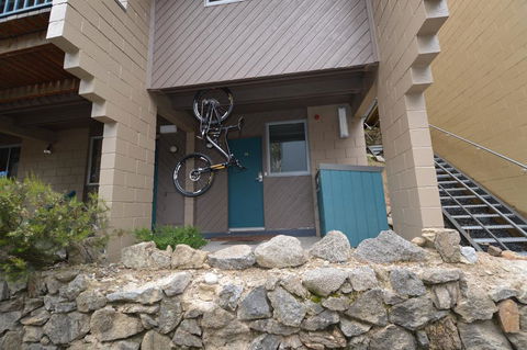 Warrina 12 - eAccommodation 1