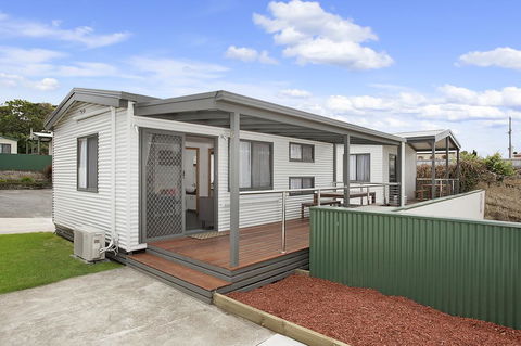 Warrnambool Holiday Village - eAccommodation 1