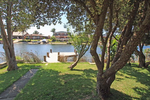 Waterfront Delight On Cater - eAccommodation 0