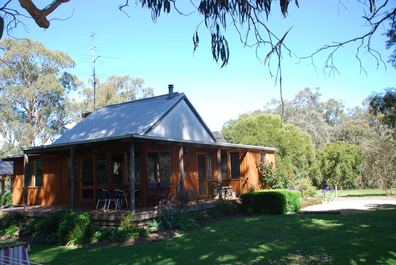 Merrijig VIC eAccommodation