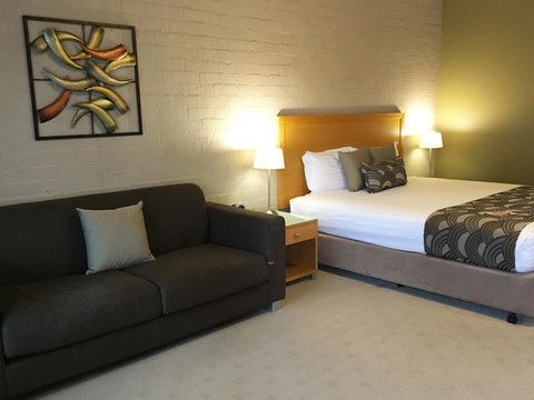 Blazing Stump Motel & Suites - eAccommodation 13