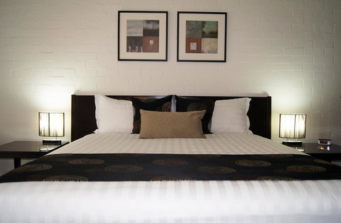 Blazing Stump Motel & Suites - eAccommodation 10