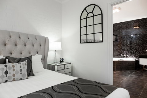 Blazing Stump Motel & Suites - eAccommodation 25