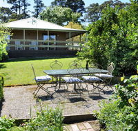 Lavender Farm - eAccommodation