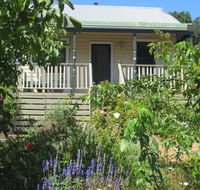 Walnut Cottage via Leongatha - eAccommodation