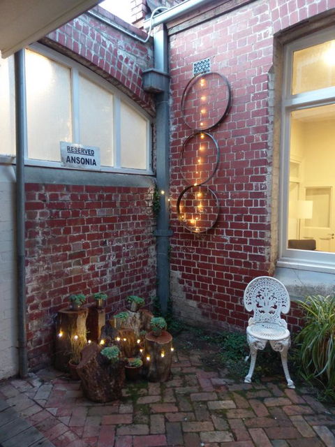 Ansonia On Lydiard - eAccommodation 12