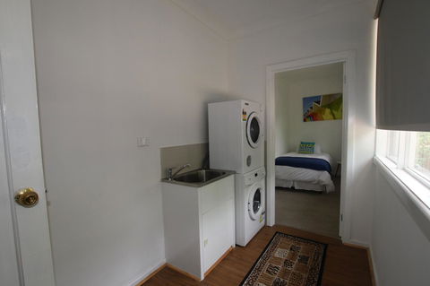 A Stroll Away - eAccommodation 9