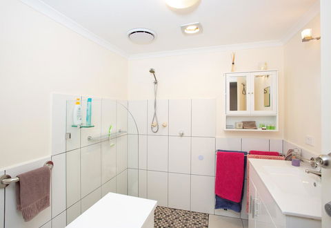 Austral Place 88 Via Merri River - eAccommodation 20