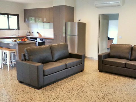 3 Bells Alpine Cottage - eAccommodation 16