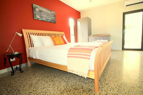 3 Bells Alpine Cottage - eAccommodation 5
