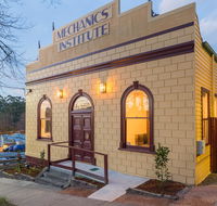 The Old Mechanics - eAccommodation