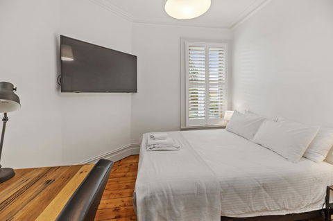 Work Sleep Live Melbourne - eAccommodation 5