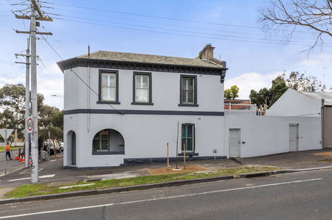 Work Sleep Live Melbourne - eAccommodation 19