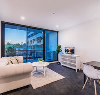 Astrina 2 Bed 2 Bath Apartment - eAccommodation