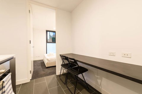 Astrina 2 Bed 2 Bath Apartment - eAccommodation 8