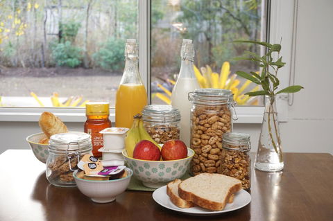 Airlie Beach Eco Cabins - Adults Only - eAccommodation 6