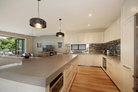 Jacaranda Noosa - eAccommodation 20