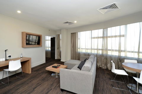 Hotel Grand Chancellor Townsville - eAccommodation 0