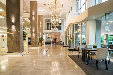 Pacific Hotel Cairns - eAccommodation 8